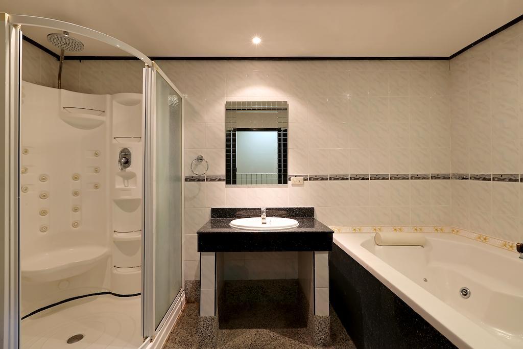 Angus O'Tool'S Guesthouse Karon Chambre photo